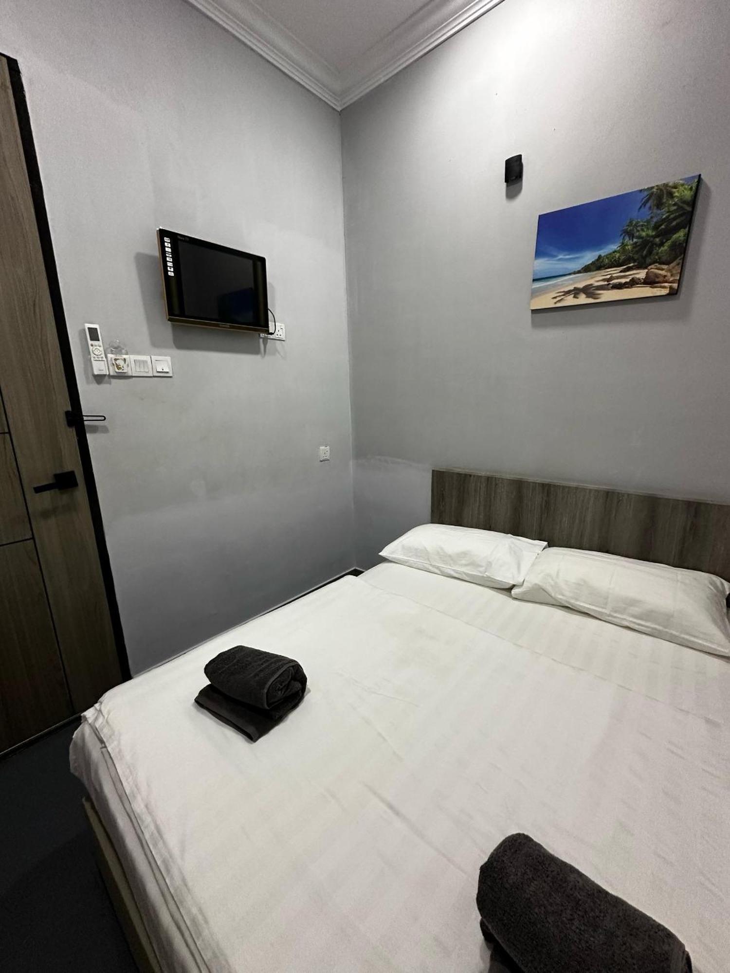 The Room Perhentian - Long Beach Kampung Kuala Besut Exterior photo